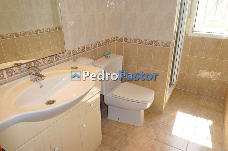 Foto 6a2cebbf-0dba-4f7d-a8d7-95df3d672a94. Xalet amb calefacció aparcament piscina a El Montgó Dénia