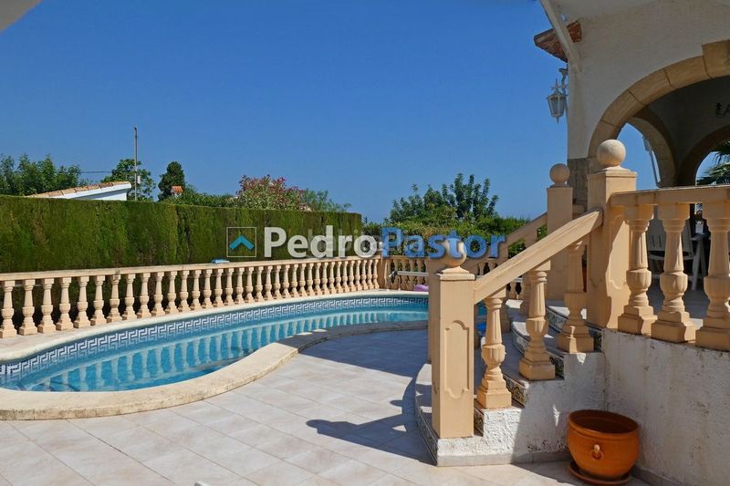 Foto e033f0b2-9ae9-4d06-a2e6-73372cb70282. Xalet amb calefacció aparcament piscina a El Montgó Dénia