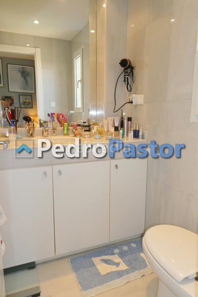 Foto f2ebf12a-64c4-4468-b1e4-208bd40d512e. Piccolo appartamento con riscaldamento parcheggio piscina in Dénia