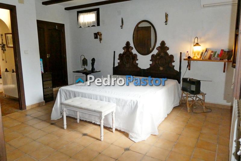 Foto 2ce4c9ae-86c7-4cb1-a83b-84b20266cc10. Chalet mit heizung pool in Pedreguer