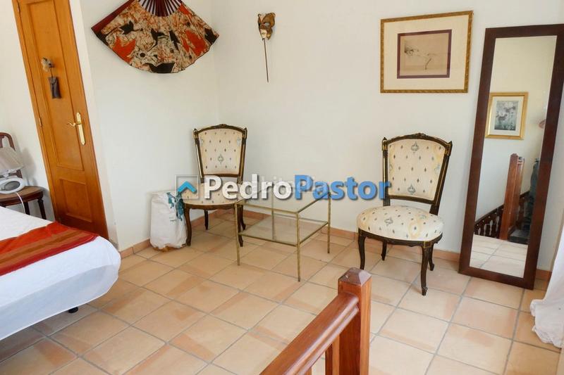 Foto 5af7e1f3-68b5-4cd2-bf93-9dacdf87ea57. Chalet mit heizung pool in Pedreguer