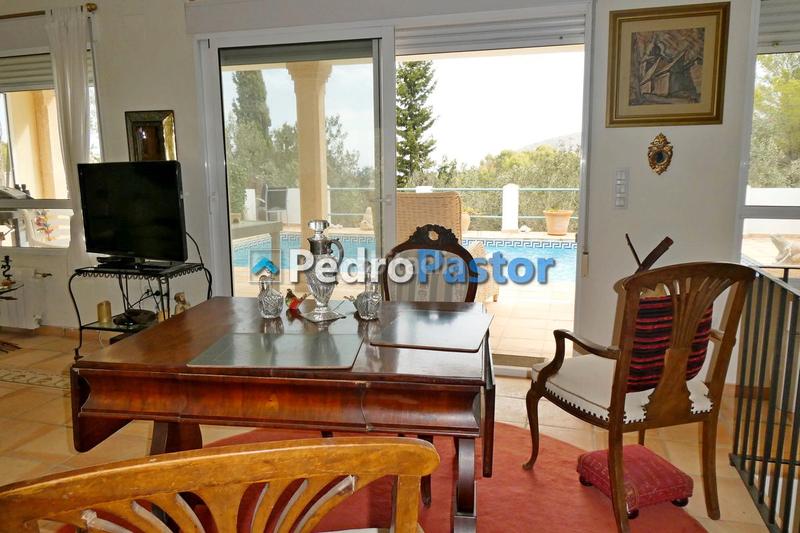 Foto 6c7f943c-230d-404b-a57d-04abfd0a1f6d. Chalet en Pedreguer