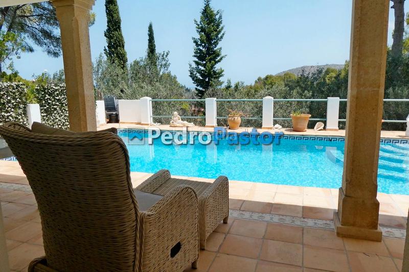 Foto b9d49fa7-2ac9-4317-8d49-2364aecc9570. Chalet en Pedreguer