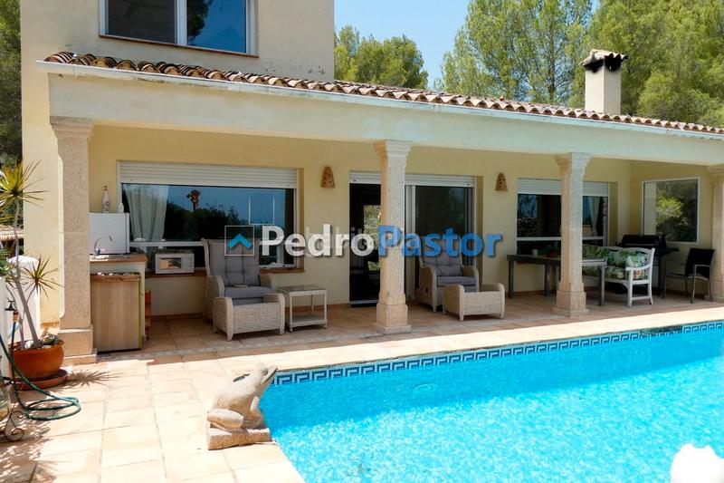 Foto e2dbb2b1-072c-4f4c-ba36-ed179f045772. Chalet en Pedreguer