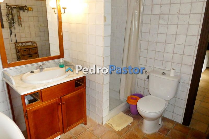 Foto 5a834eaf-0fe1-4c81-9cd9-a0e7dfee797c. Xalet amb calefacció piscina a La Sella Pedreguer