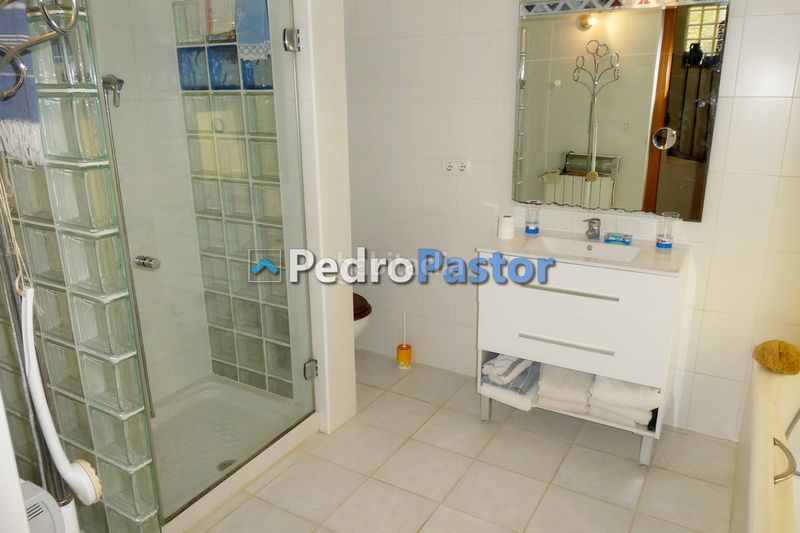 Foto 6022654d-a3fb-424e-a7d0-98259f837986. Xalet amb calefacció piscina a La Sella Pedreguer