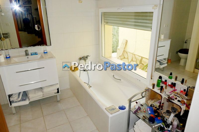 Foto 8054c834-6837-41a9-bf98-c664c242b799. Xalet amb calefacció piscina a La Sella Pedreguer