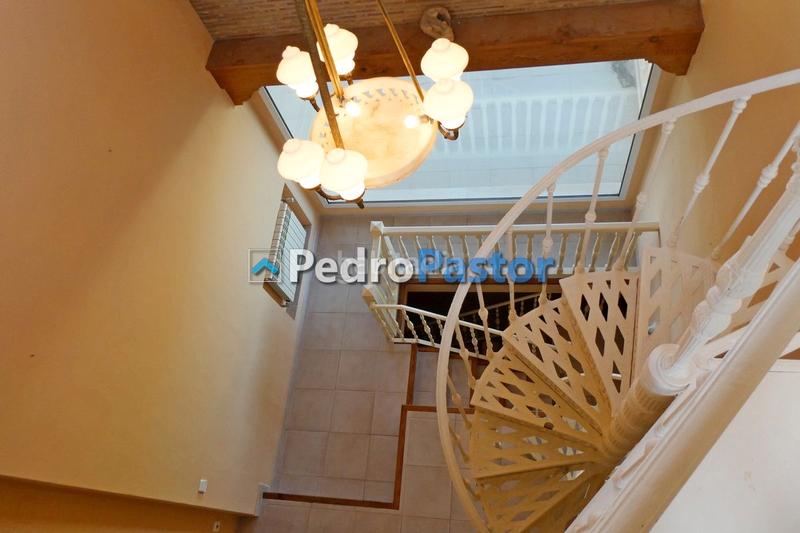 Foto 06b34a37-fd0f-4bd4-819c-363f584ff0b5. Chalet en Pedreguer