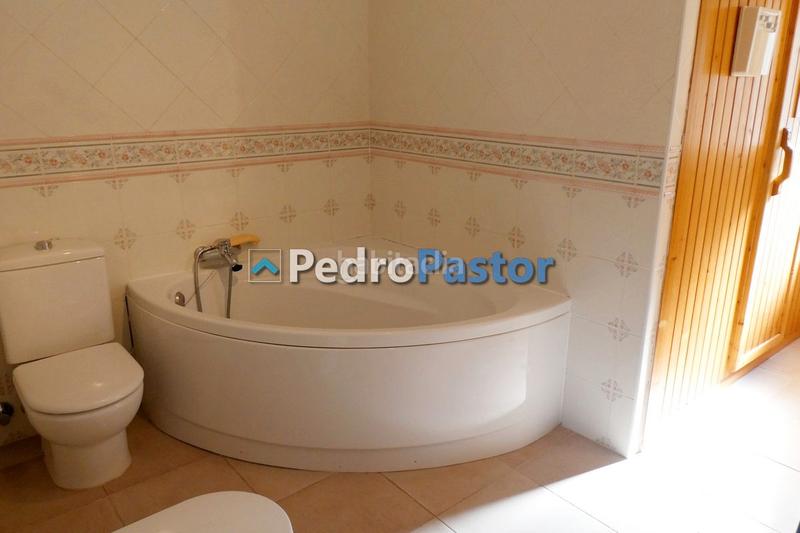 Foto 59f9dcc4-22cd-4995-bbc8-d2a11b0e1155. Chalet en Pedreguer