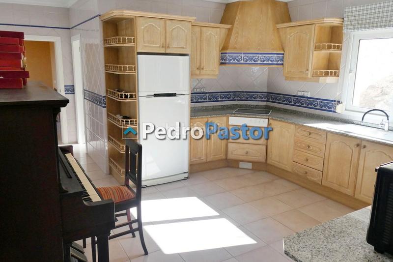 Foto 787f6043-2bed-4eb5-b08c-60f7f0a995b9. Chalet en Pedreguer