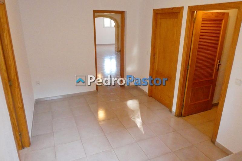 Foto e28dc66c-259f-4f9e-b47c-115985a1608a. Chalet en Pedreguer