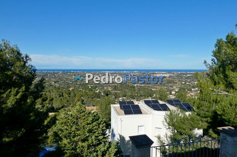Foto 41b6f90a-54b3-4eca-8f90-5e07d8ef5dd3. Xalet amb calefacció piscina a Pedreguer