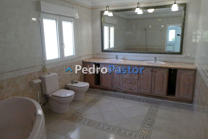 Foto c1f5d6b7-9901-4733-99c1-4d8a2c337d84. Xalet amb calefacció piscina a Pedreguer