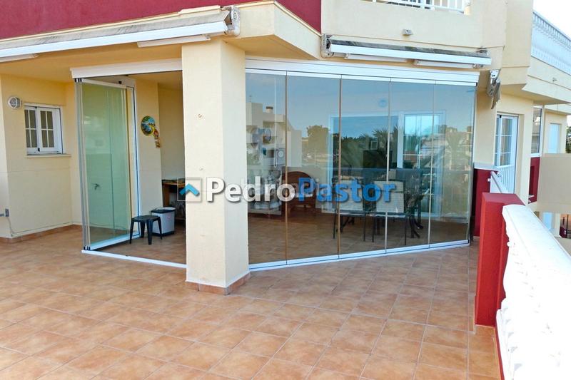 Foto c881daee-17f3-46e9-bb70-885db4b8f435. Apartamento en Les Bovetes - La Felicidad Dénia