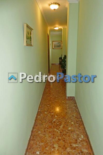 Foto 29534292-257f-49e3-b6a2-fade59e1f4a1. Piso en El Puerto Dénia