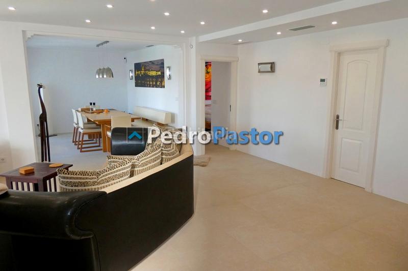 Foto b04293ea-560a-41d0-8c2f-c74fd62182b8. Attique avec chauffage parking piscine dans Les Bovetes - La Felicidad Dénia