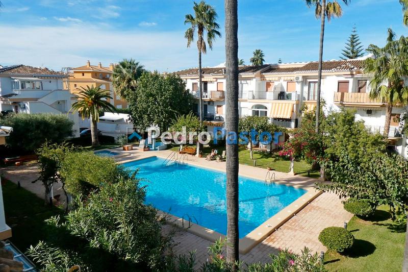 Foto 39037805-85d2-4f53-9142-0f8ead74c058. Dachwohnung mit heizung parking pool in Les Bovetes - La Felicidad Dénia