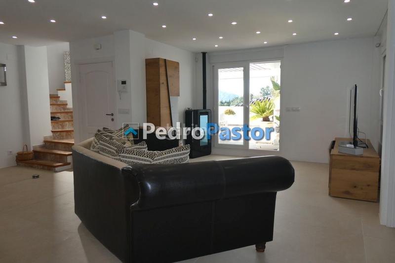 Foto 9e43ddcf-327e-4cfd-919b-26c5a025bb3e. Dachwohnung mit heizung parking pool in Les Bovetes - La Felicidad Dénia