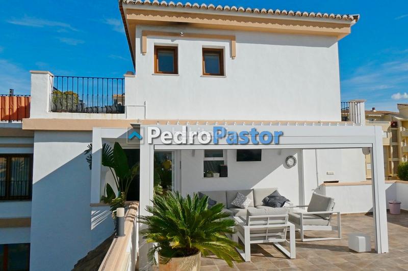 Foto c89fcd37-b6bc-4b1a-909f-8860cf6a868a. Dachwohnung mit heizung parking pool in Les Bovetes - La Felicidad Dénia