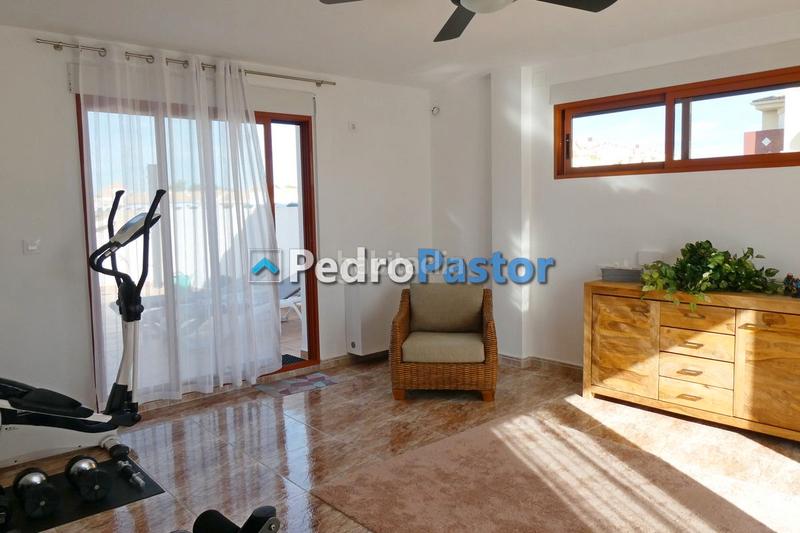 Foto 16a5b92c-5cf2-4eae-975c-5a39f56d7c61. Penthouse with heating parking pool in Les Bovetes - La Felicidad Dénia