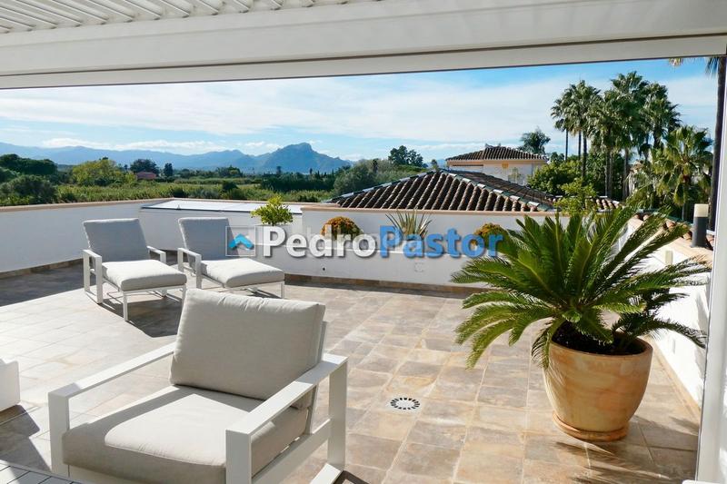 Foto 9059b3f3-253c-4b92-b7f2-f23b7de87253. Penthouse with heating parking pool in Les Bovetes - La Felicidad Dénia