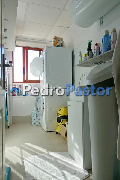 Foto 938ea4a9-fc21-48d8-be48-b66922b68b1c. Penthouse with heating parking pool in Les Bovetes - La Felicidad Dénia