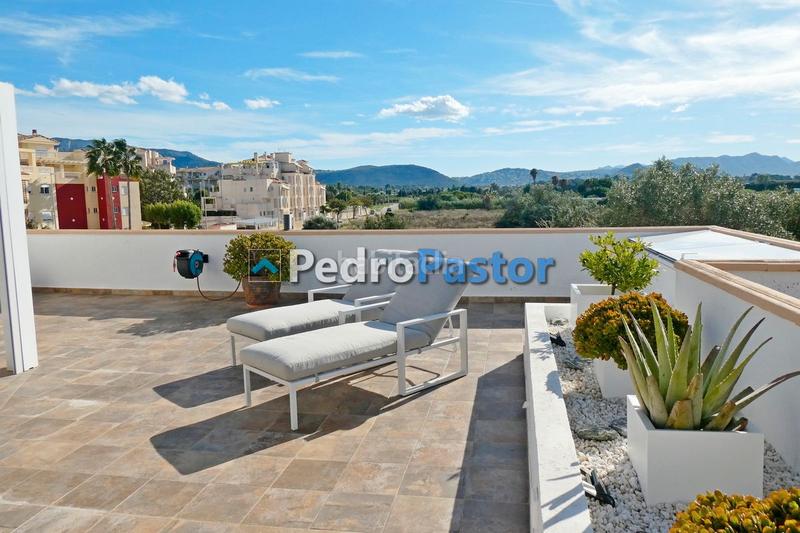 Foto 96ab2e35-5801-46e3-98bd-55bafb0c1243. Penthouse with heating parking pool in Les Bovetes - La Felicidad Dénia