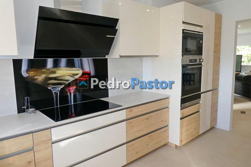 Foto f3ee1c0b-dd03-4fda-9161-27eac796a31a. Penthouse with heating parking pool in Les Bovetes - La Felicidad Dénia