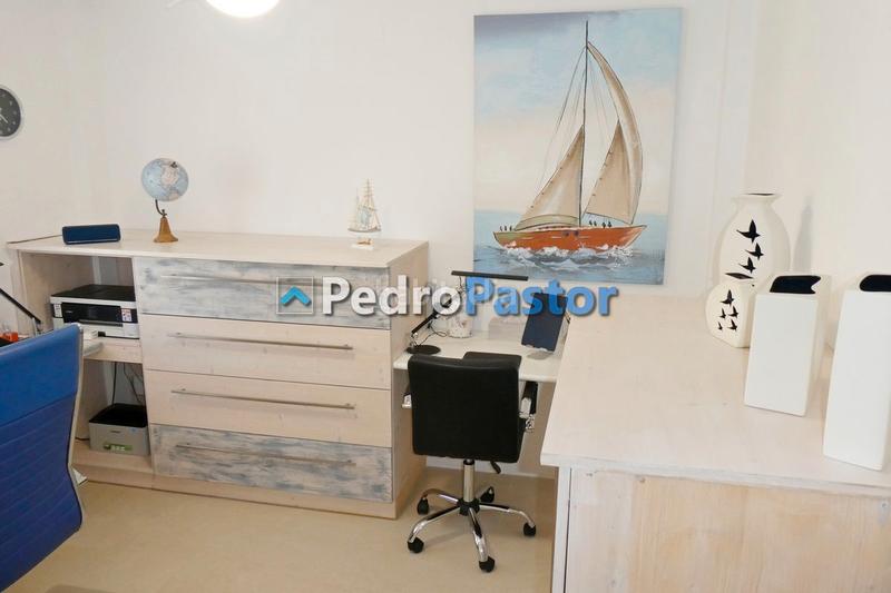 Foto f9884d7d-cd0c-4612-8109-8e196752cec9. Penthouse with heating parking pool in Les Bovetes - La Felicidad Dénia