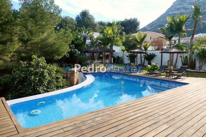 Foto 937d4401-4f0b-4241-aab9-6384911eb6bf. Xalet amb calefacció aparcament piscina a El Montgó Dénia
