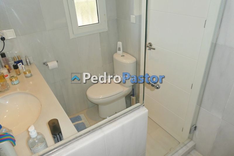 Foto 18c75974-911f-4ee9-995c-13301eb7e576. Apartament amb calefacció aparcament piscina a Les Bovetes - La Felicidad Dénia