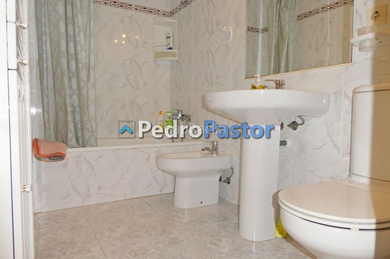 Foto 998a79b4-5580-4d0e-91e4-22de04e393a1. Apartament amb calefacció aparcament piscina a El Palmar - Los Molinos Dénia