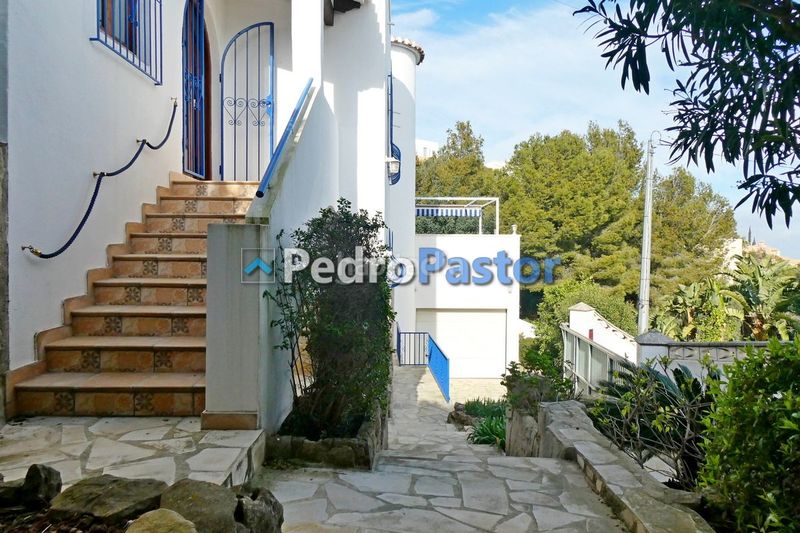 Foto 6a8d831d-7fbb-4784-93bf-2a992f9a730e. Chalet en El Montgó Dénia