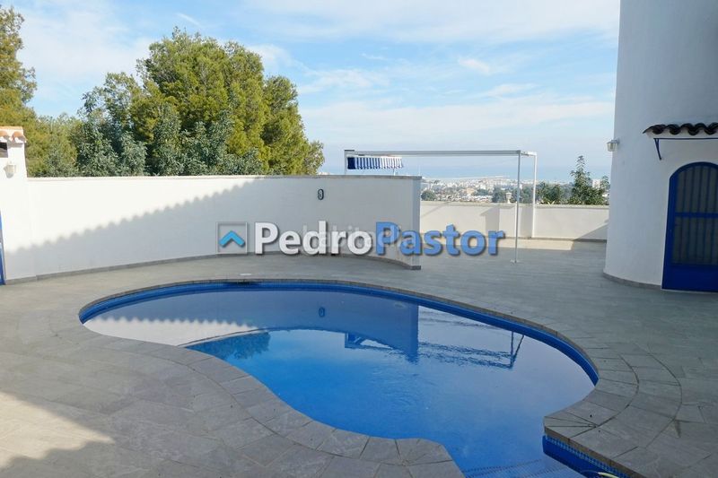 Foto 755263d4-00ab-4365-a661-a133ca162666. Chalet en El Montgó Dénia