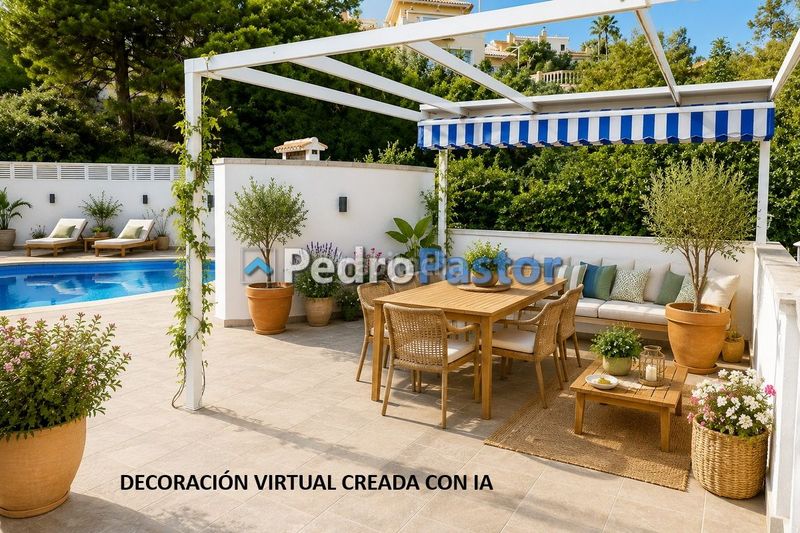 Foto bac51ccd-4fcb-480a-8853-7ec3d48e1ec3. Chalet en El Montgó Dénia