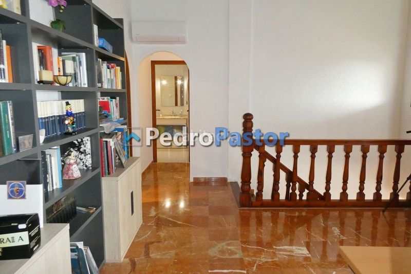 Foto ed5568da-eea5-4aa6-988d-ce0a6cd96e05. Chalet en El Montgó Dénia