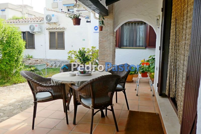Foto 08d42fc6-64fe-49ac-9196-0fbbb6555e79. Casa amb calefacció aparcament piscina a El Palmar - Los Molinos Dénia
