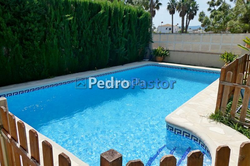 Foto d4602f76-8cc0-4570-afbd-df0b12ab22cd. Chalet en Poblets (els)