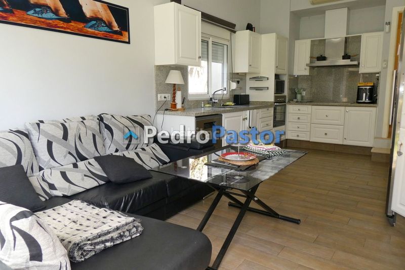 Foto ec09aa5b-f89f-4f84-976b-b5d4740b9ce0. Chalet en Poblets (els)
