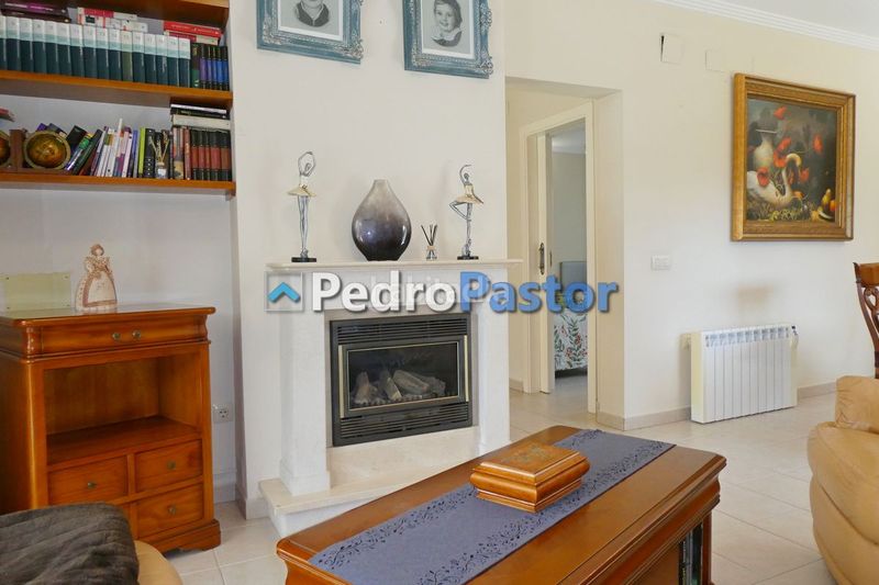 Foto c0264c4d-56b7-4a7f-bc96-19d599e6b09f. Xalet amb calefacció aparcament piscina a Poblets (els)