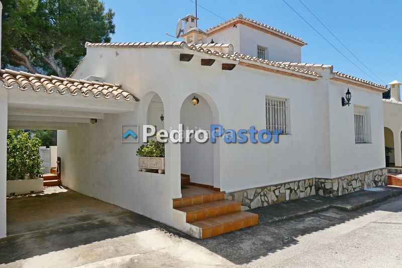 Foto ce12b69b-6fb0-4bed-94cc-ac6592bc65ad. Xalet amb calefacció aparcament piscina a El Montgó Dénia