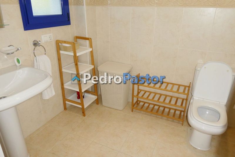Foto 1017b8b2-fb96-4cd6-9063-dc44b7660b3a. Apartament amb calefacció aparcament piscina a Devessa - Monte Pego Dénia
