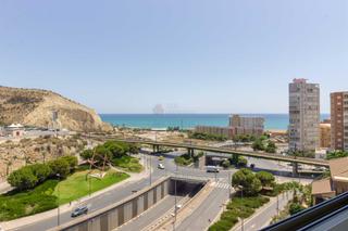 Flat in Calle turina 6