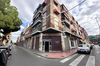 Location Local commercial à Calle de alvarado 2. Local calle alvarado
