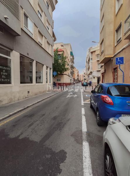 Foto d9a620a6-52b3-4b4c-82a7-a64ecb25787e. Car parking in calle calle del arquitecto vidal 26 in Alicante