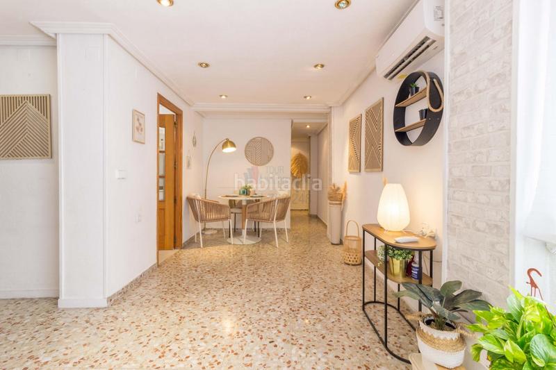 Foto f3cec3d7-5fad-459c-bd6a-32cc9c608770. Attico in Santo Domingo Alicante