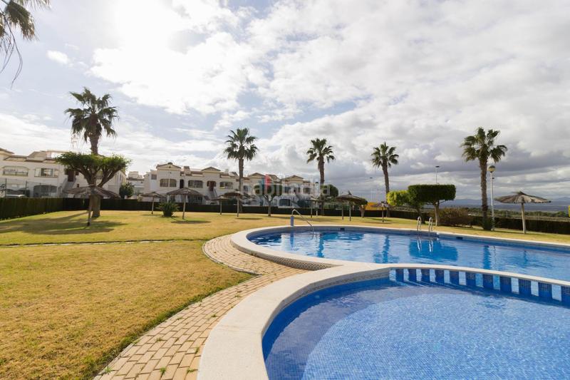 Foto 2ef54a23-86dc-44b3-a709-7cb45eafa9c2. Chalet mit heizung pool in Monte Faro-Altomar II Santa Pola