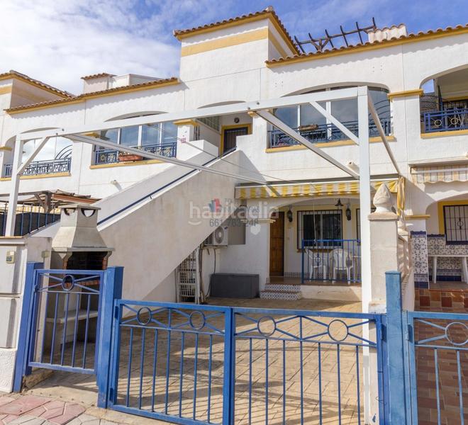 Foto 4ed1f55c-77da-4b60-af5b-757613c0ea73. Chalet mit heizung pool in Monte Faro-Altomar II Santa Pola