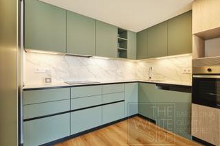 Pis  Montjuïc. Piso con terraza en venta poblesec  barcelona. reformado, parqui