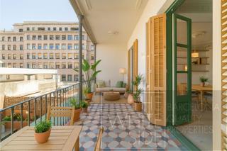 Appartement  Balmes. Piso de lujo en dreta eixample barcelona. reformado y terraza